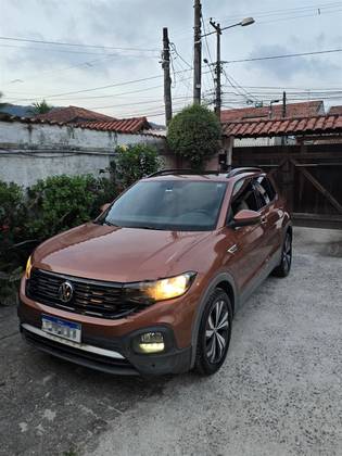 VOLKSWAGEN T-CROSS 1.0 200 TSI TOTAL FLEX COMFORTLINE AUTOMÁTICO VOLKSWAGEN T-CROSS 1.0 200 TSI TOTAL FLEX COMFORTLINE AUTOMÁTICO
